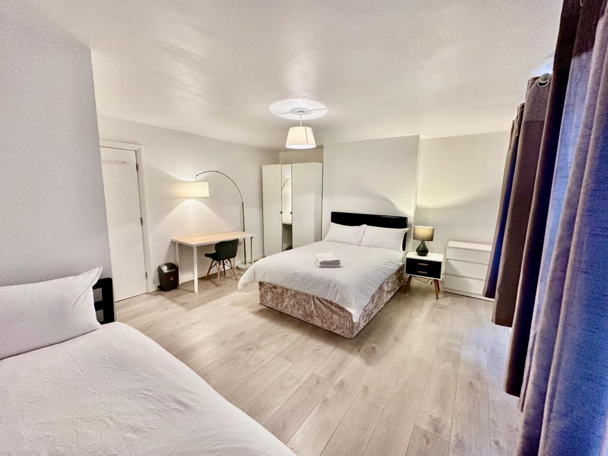 Westferry Hotell London Exteriör bild